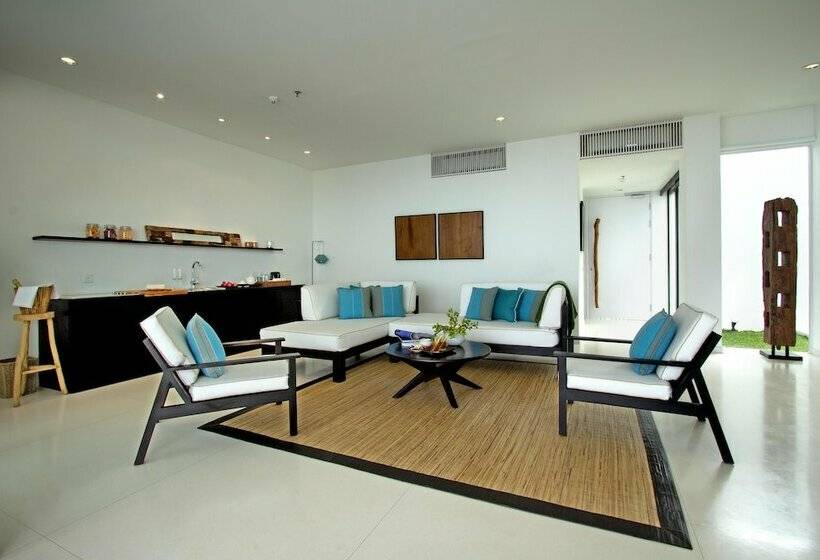 Вилла Deluxe 2 Спальни, Montigo Resorts Nongsa
