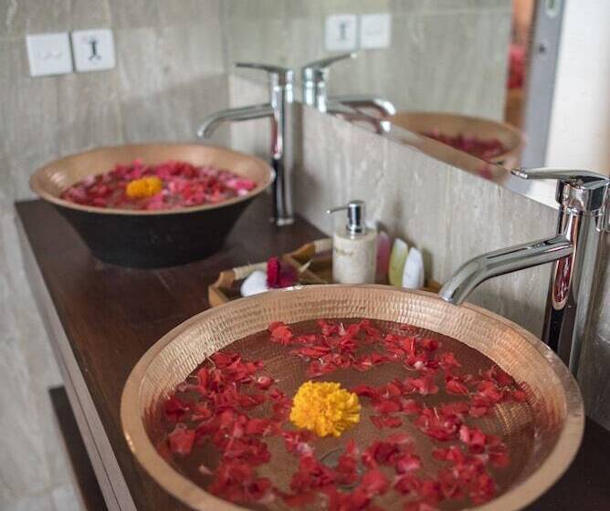 Номер Стандарт Двуспальная Кровать с Видом, Ayurvedagram Bali