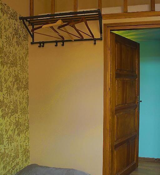 Номер Стандарт Совместная Ванная, Angel Hostel