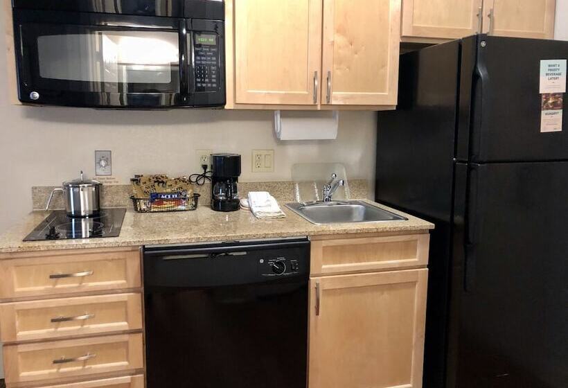 Студия Стандарт, Candlewood Suites Houston The Woodlands, An Ihg