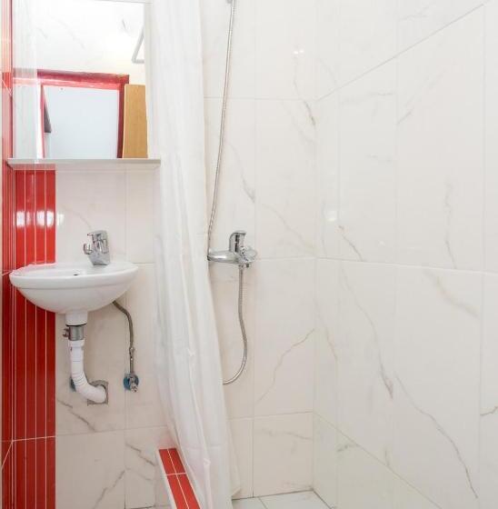 استودیوی استاندارد اینتریور, Kusalo Guesthouse