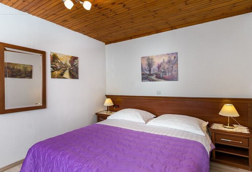 חדר קומפורט, Kusalo Guesthouse