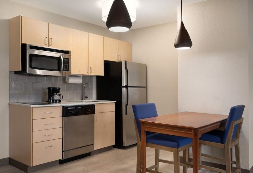 Люкс, Candlewood Suites Watertown Fort Drum, An Ihg