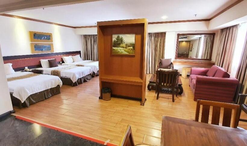 Номер Deluxe, Kemena Hotel Bintulu