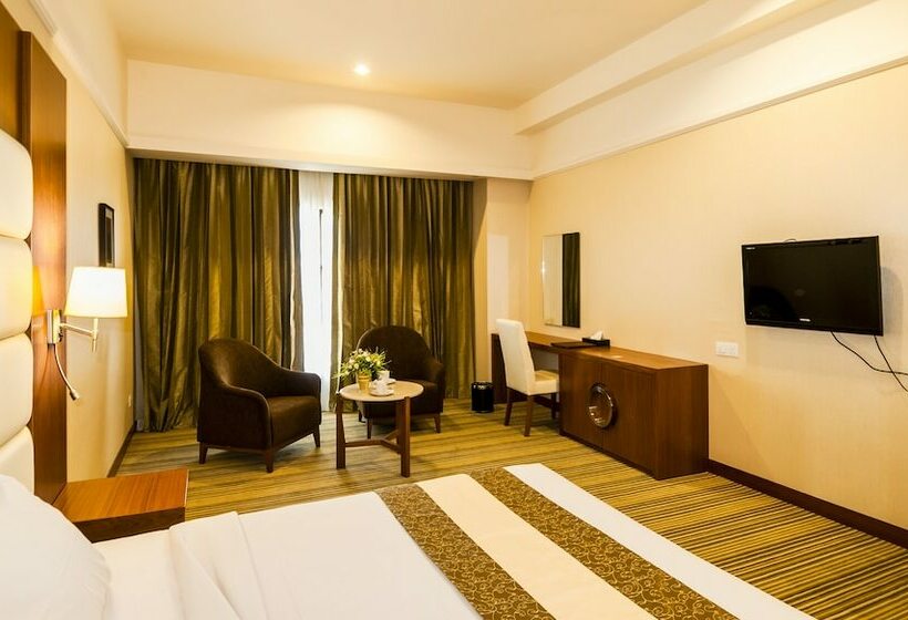 اتاق لوکس, Pearl View