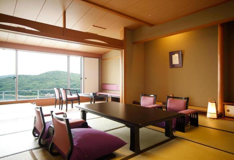 Номер Deluxe, Toba Seaside