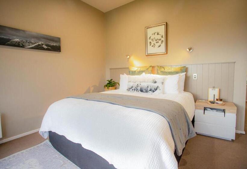 חדר דחוקס עם מיטת קינג, Dunluce Boutique B&b