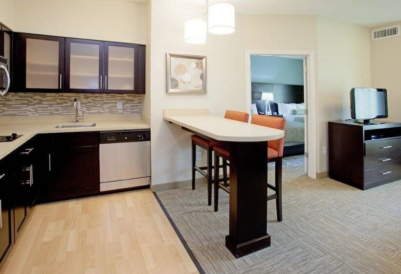 スイート, Staybridge Suites Tyler University Area, An Ihg