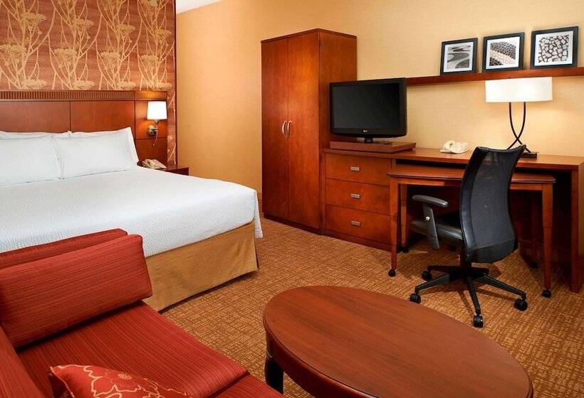 Номер Deluxe, Sonesta Select Detroit Auburn Hills