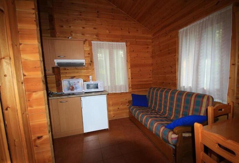Бунгало Стандарт, Bungalows Y Camping Viu