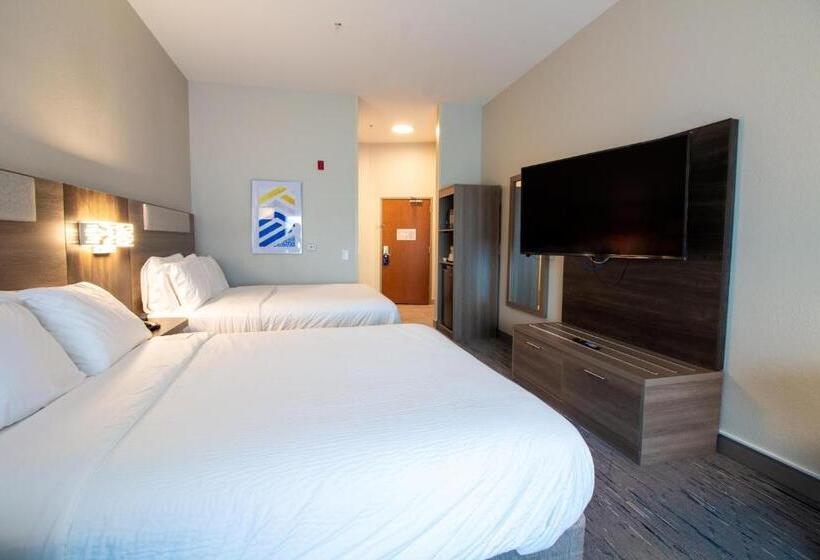 Номер Executive, Holiday Inn Express Leland   Wilmington Area, An Ihg