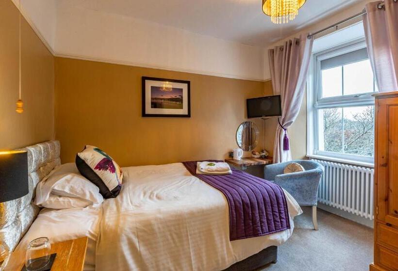 Номер Стандарт Индивидуальный, Holly Lodge Guest House With Free Off Site Health Club