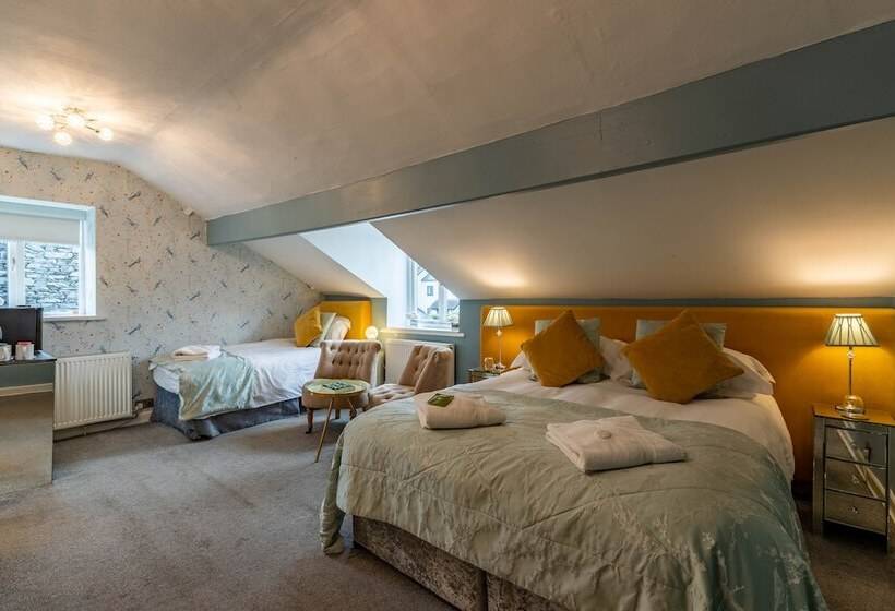 Трехместный Номер Deluxe, Holly Lodge Guest House With Free Off Site Health Club