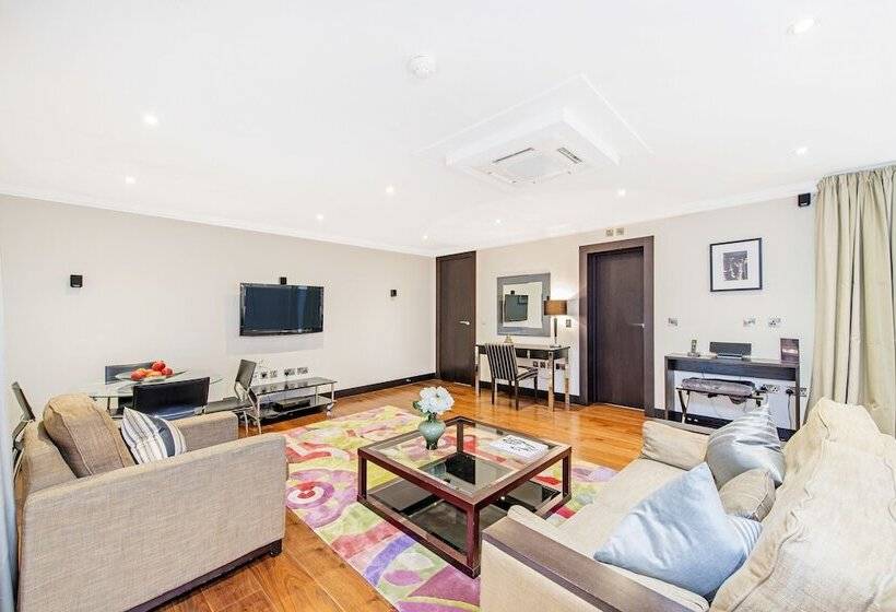 Студия Стандарт, 130 Queen S Gate Apartments