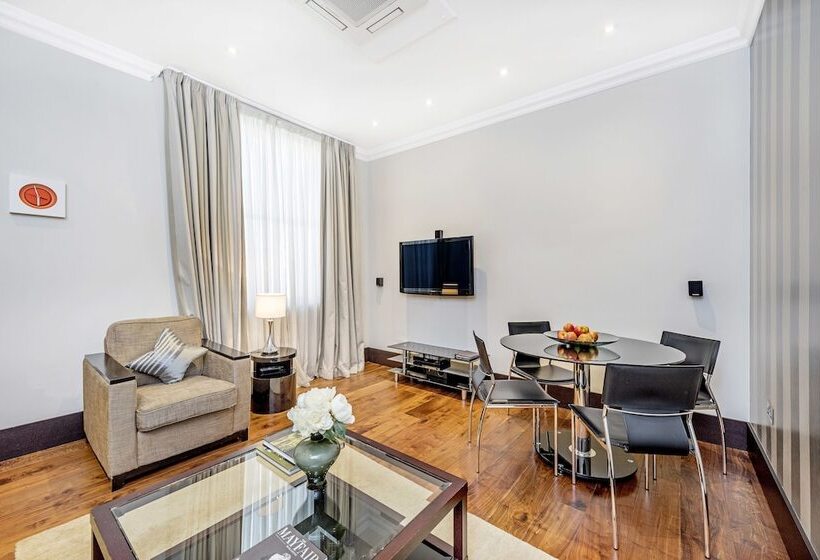 Апартаменты 2 Спальни, 130 Queen S Gate Apartments