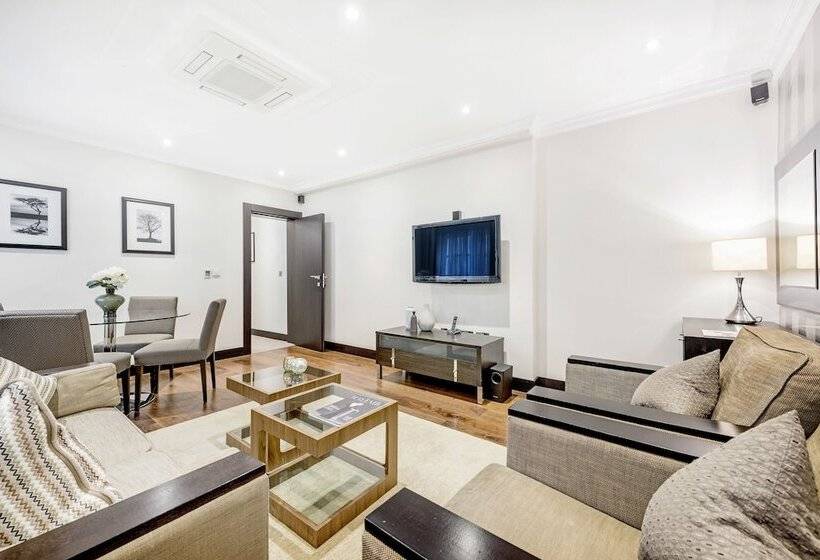 Апартаменты Superior 2 Спальни, 130 Queen S Gate Apartments