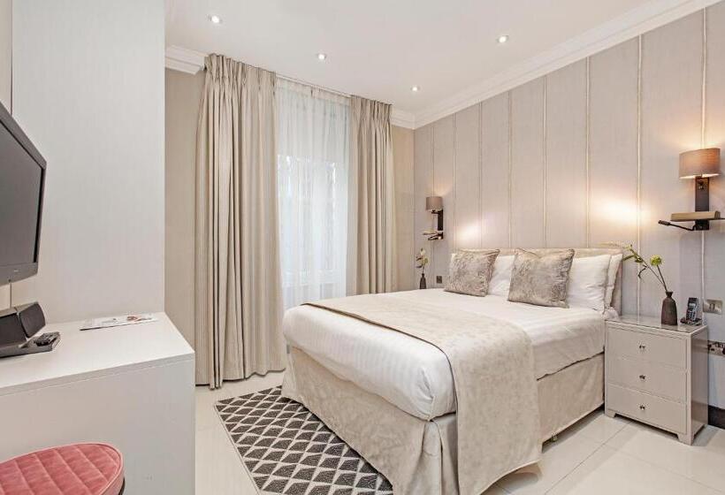 Апартаменты 3 Спальни, 130 Queen S Gate Apartments