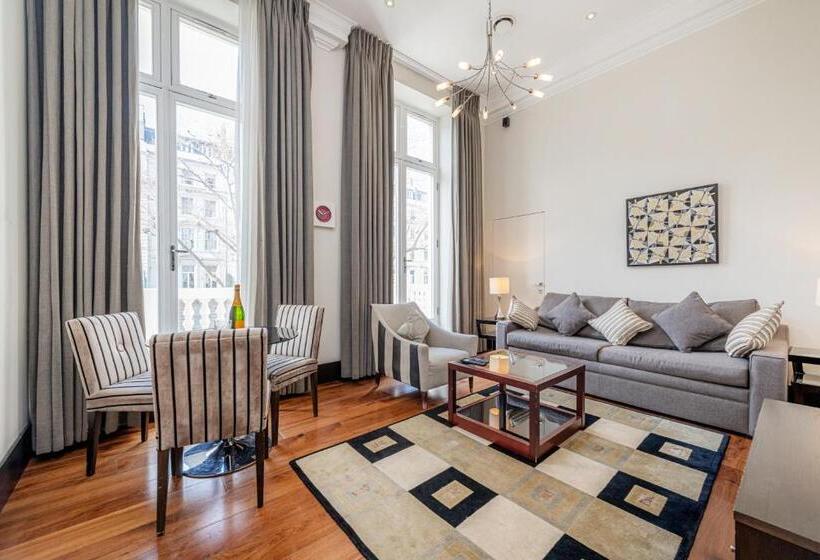 Апартаменты Deluxe 1 Спальня, 130 Queen S Gate Apartments