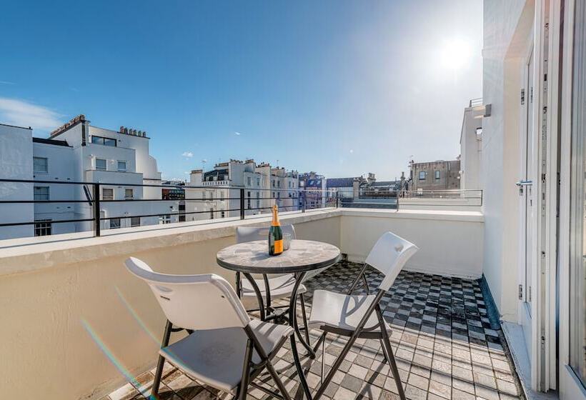 Апартаменты Deluxe 1 Спальня, 130 Queen S Gate Apartments