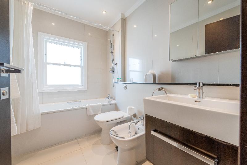 Апартаменты Deluxe 1 Спальня, 130 Queen S Gate Apartments