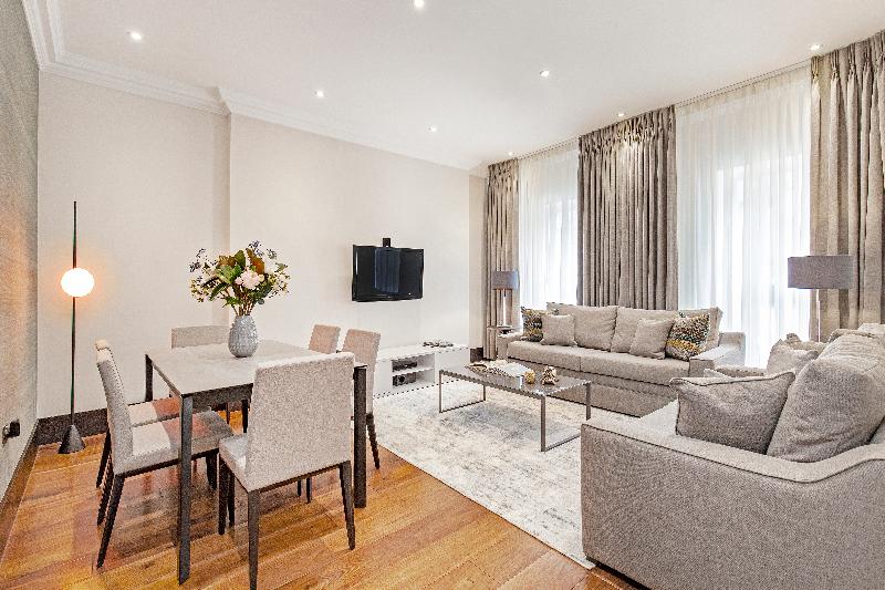 Апартаменты Deluxe 3 Спальни, 130 Queen S Gate Apartments