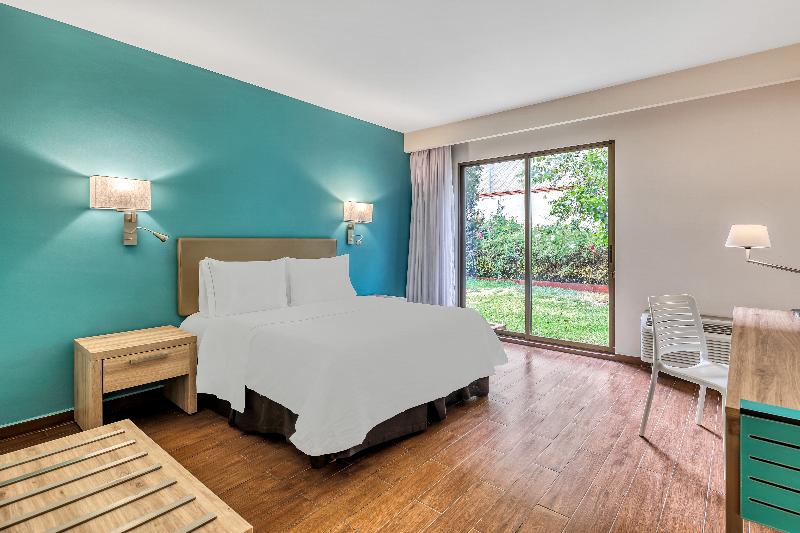 Номер Стандарт, Beech Mount Hotel   Free Parking