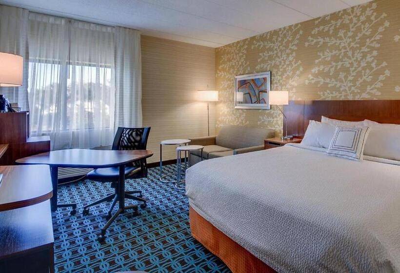 Номер Стандарт Кровать Кинг Адаптированный для Инвалидов, Fairfield Inn By Marriott Burlington Williston