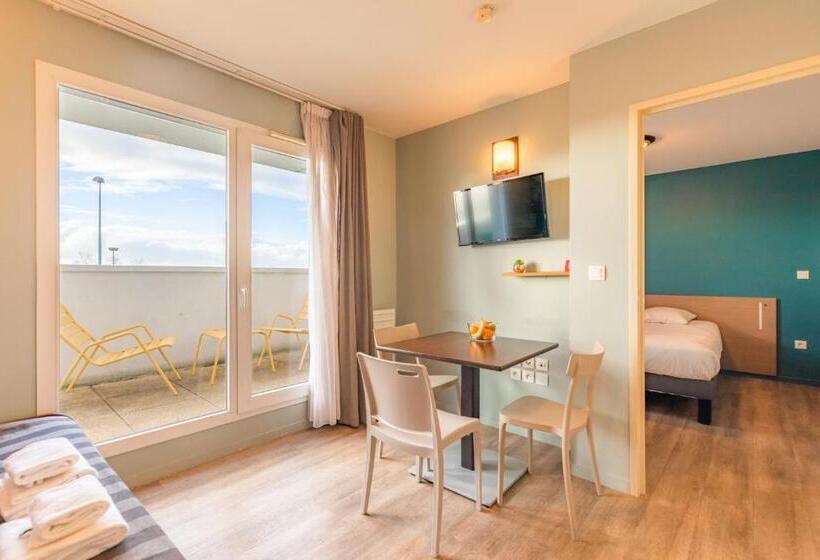 Апартаменты 1 Спальня, Appart City Classic La Roche Sur Yon Centre