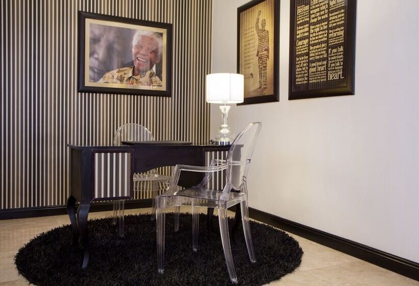 Президентский Люкс, Villa Monticello Boutique