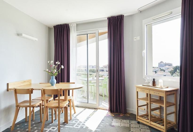 Студио Стандарт с Балконом, Résidence Valdys Thalasso & Spa   Les Pins