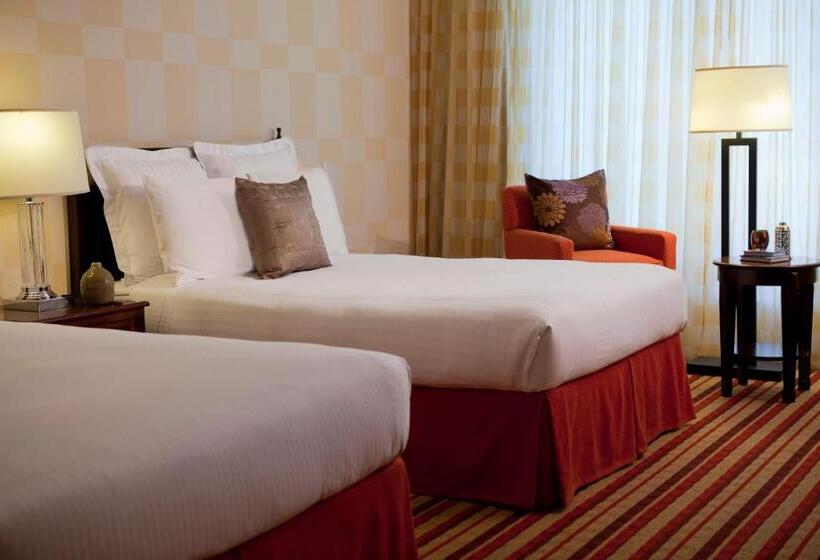 חדר סטנדרט מותאם לאדם עם מוגבלויות, Wyndham Grand Oklahoma City Downtown