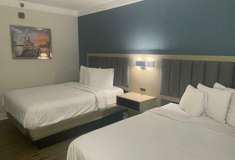 Номер Стандарт Кровать Квин Адаптированный для Инвалидов, Wingate By Wyndham Savannah Gateway