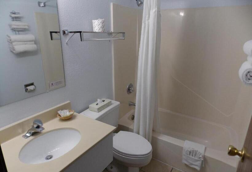 Стандартный Номер Кровать Кинг, Adventure Inn   Glenwood Springs