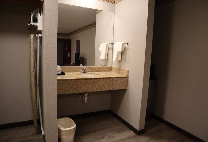 Номер Стандарт, Express Inn & Suites Eugene