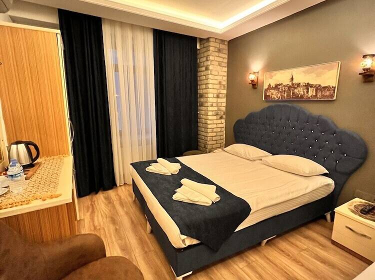 اتاق سوپریور سه تخته, Ethnica Hotel Old City