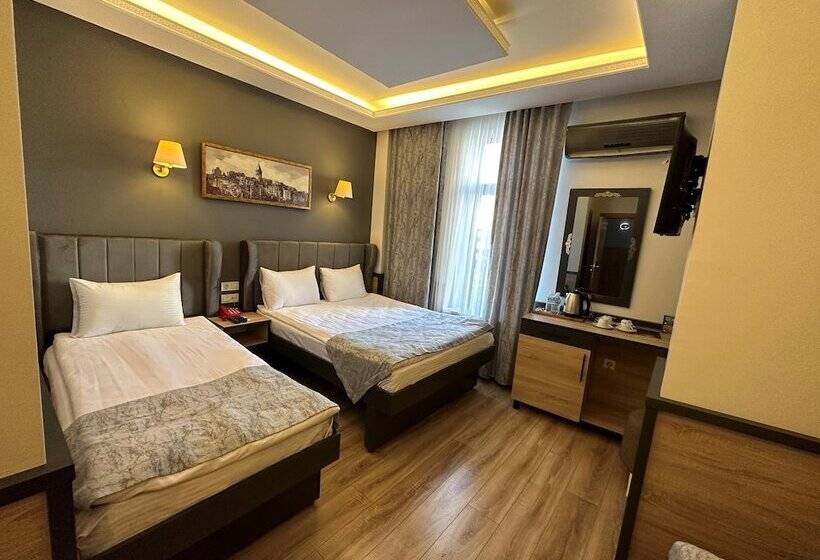 اتاق سوپریور چهار تخته, Ethnica Hotel Old City