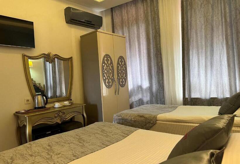 اتاق لوکس سه تخته, Ethnica Hotel Old City