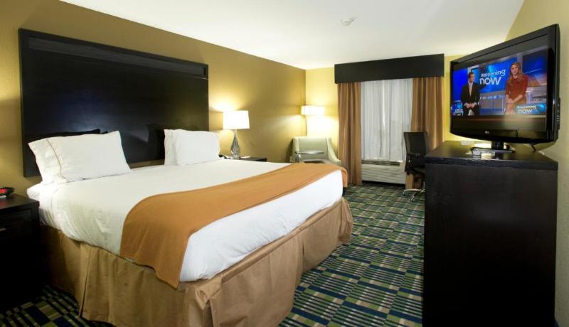 Люкс Адаптированный для Инвалидов, Holiday Inn Express & Suites Morrilton, An Ihg