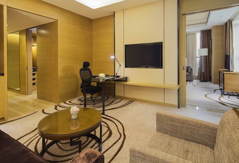 סוויטה, Crowne Plaza Tianjin Meijiangnan, An Ihg