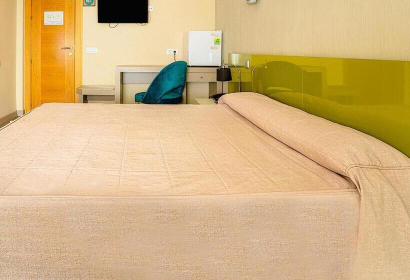 Номер Стандарт, Hostal Real Aranjuez
