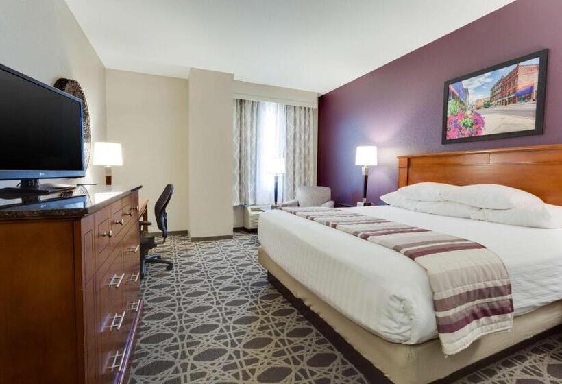 Номер Deluxe Адаптированный для Инвалидов, Drury Inn & Suites Middletown Franklin