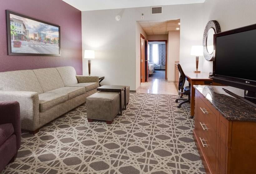 Люкс Адаптированный для Инвалидов, Drury Inn & Suites Middletown Franklin