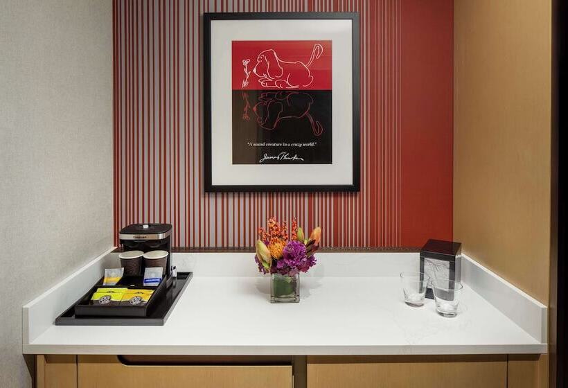 Номер Executive, Hilton Columbus Downtown