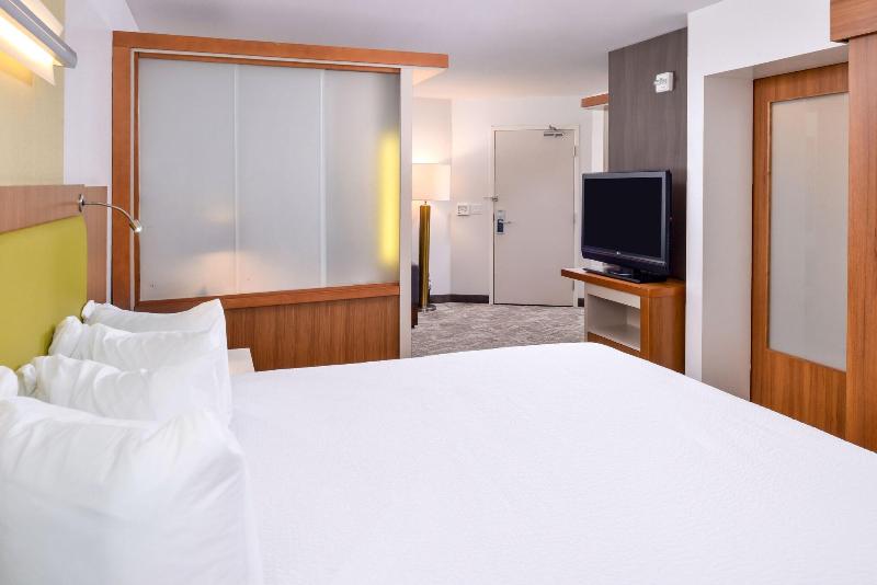 스탠다드 스튜디오 킹침대, Springhill Suites Kingman Route 66