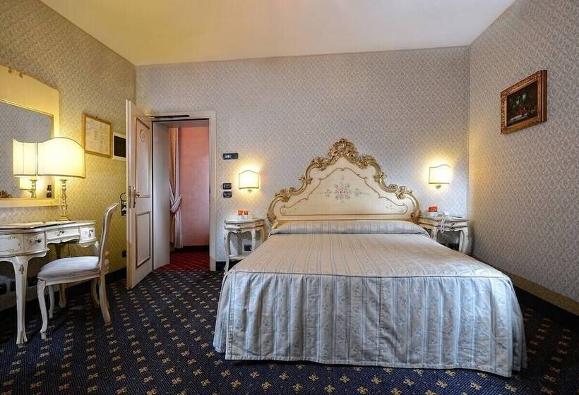 اتاق استاندارد, Cà Rialto