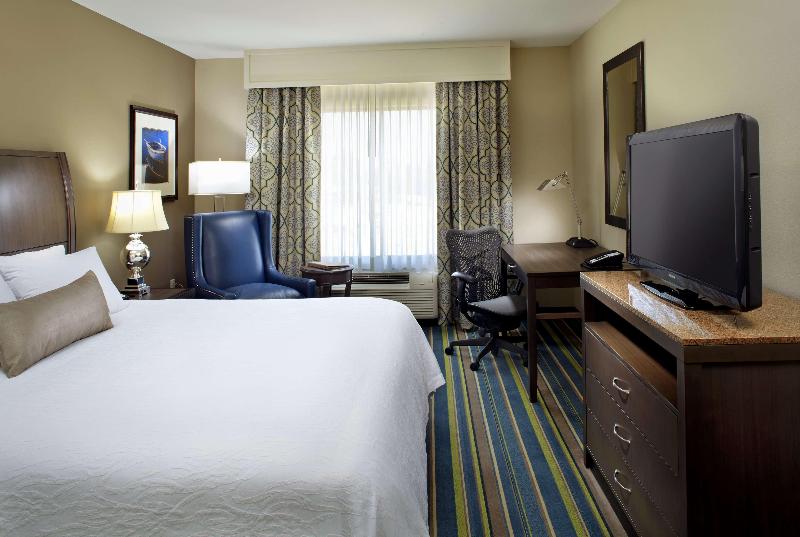 Люкс Кровать Кинг, Hilton Garden Inn Texarkana