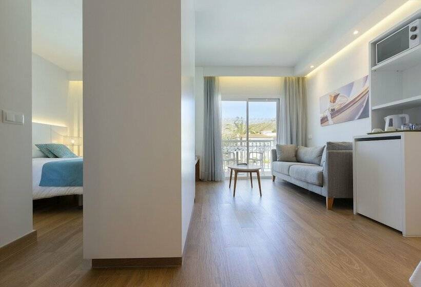 Люкс Вид на Бассейн, Mar Hotels Playa Mar & Spa