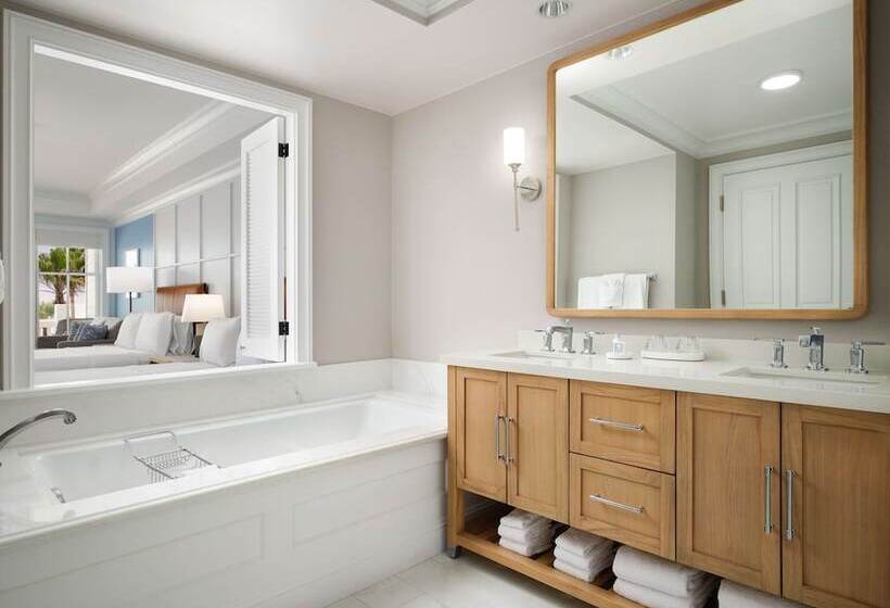 Вилла 3 Спальни, Beach Village At The Del, Lxr Hotels & Resorts