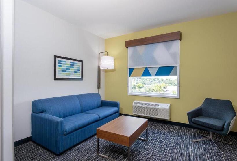 סוויטה, Holiday Inn Express & Suites   Miramar, An Ihg