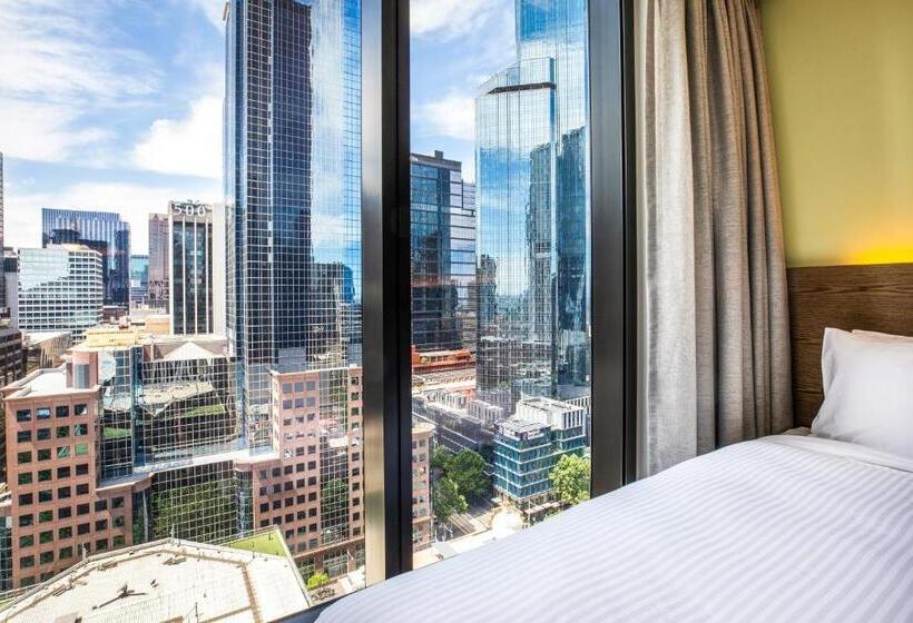 스탠다드 룸, Holiday Inn Express Melbourne Little Collins, An Ihg